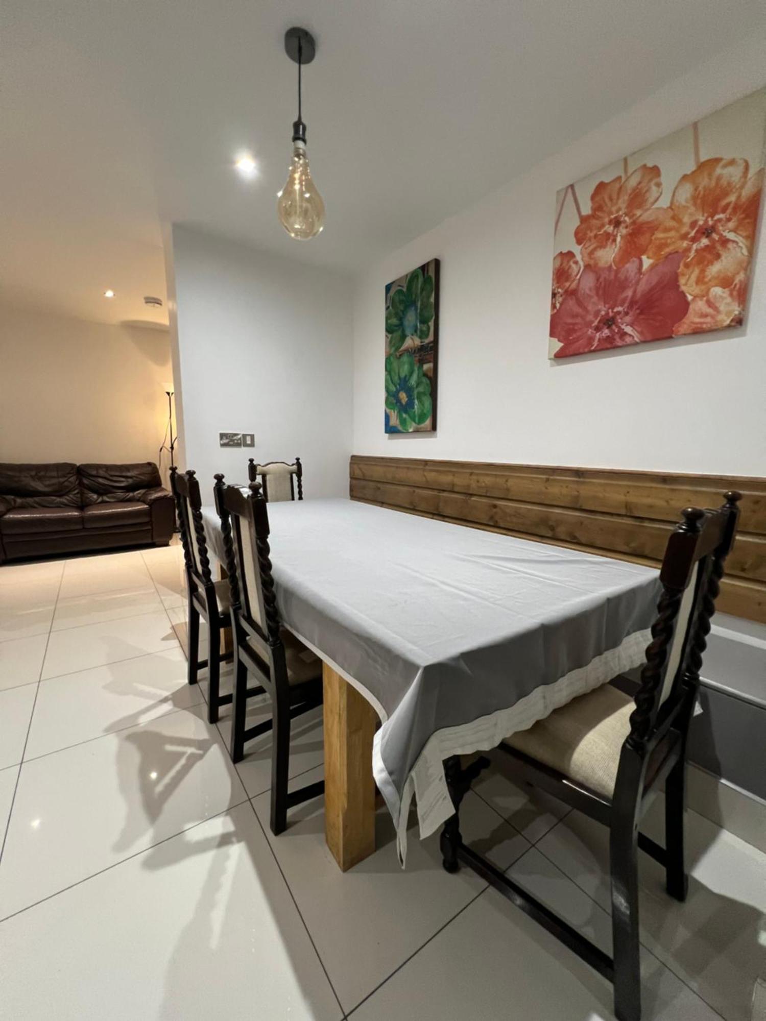 Lovely Dublin Home - Just 15 Mins To City Centre 外观 照片